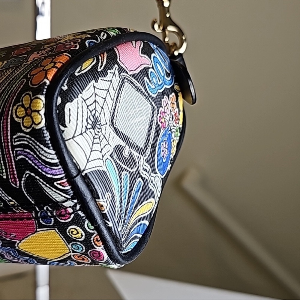 Y2K Dooney & Bourke Whimsy Print Goldtone Hardware Leather Trim Minibag Y2K - Picture 8 of 16